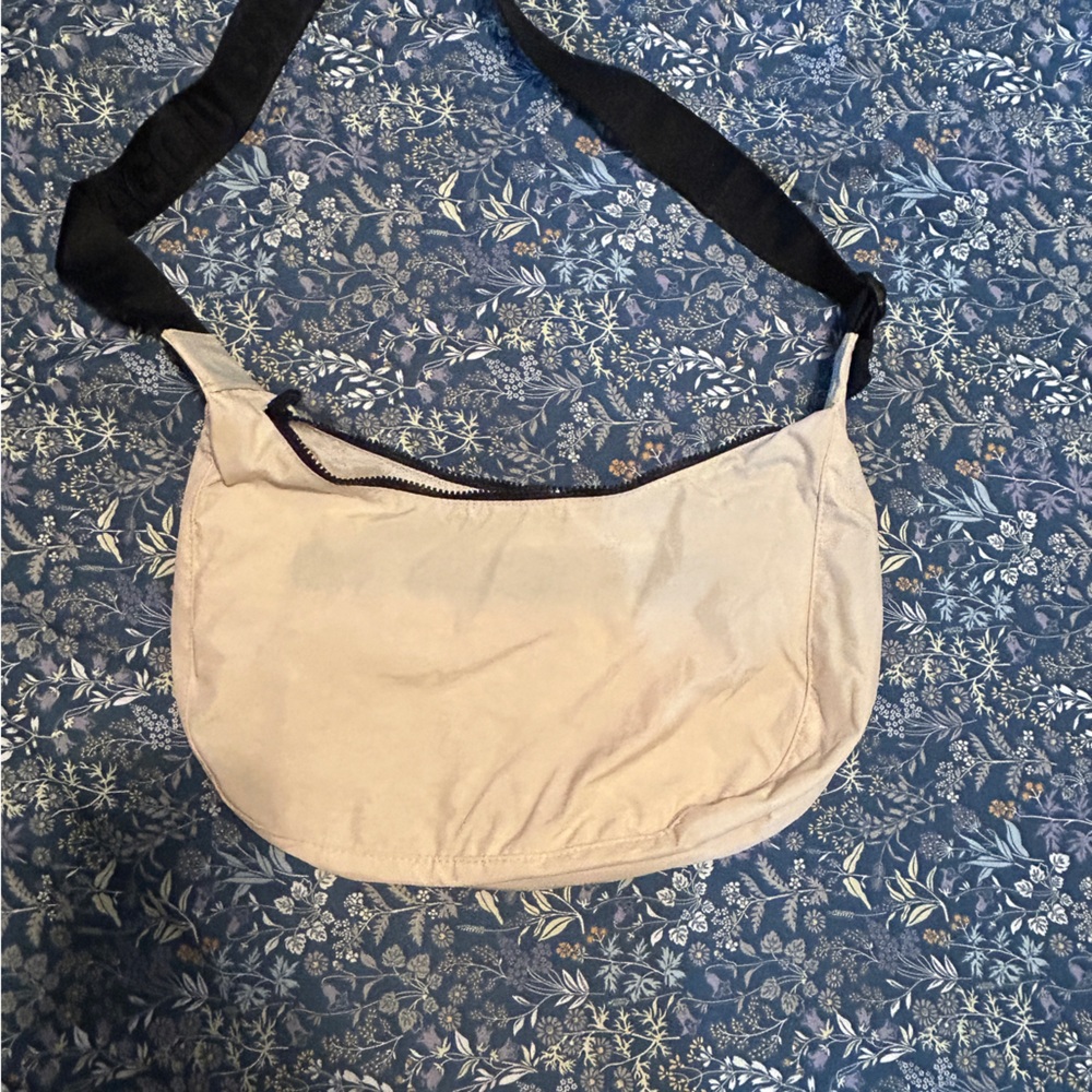 Baggu crescent bag